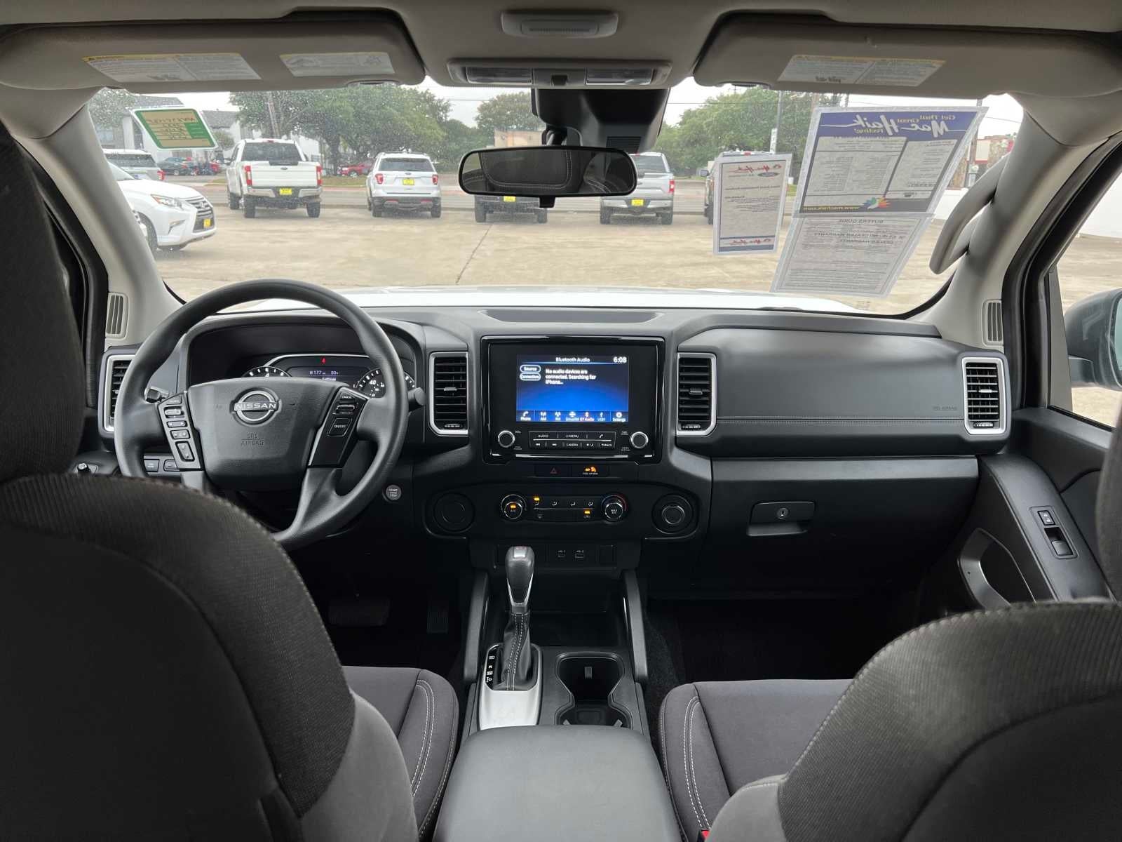 2022 Nissan Frontier SV Crew Cab 4x2 Auto